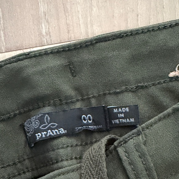 prAna Halle women's pants olive green - Picture 2 of 3